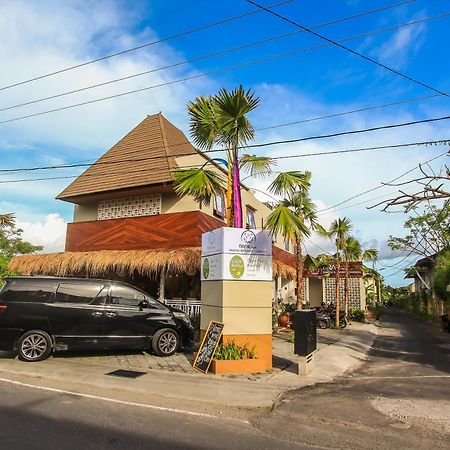 Braw Inn Canggu By Kamara Exteriör bild