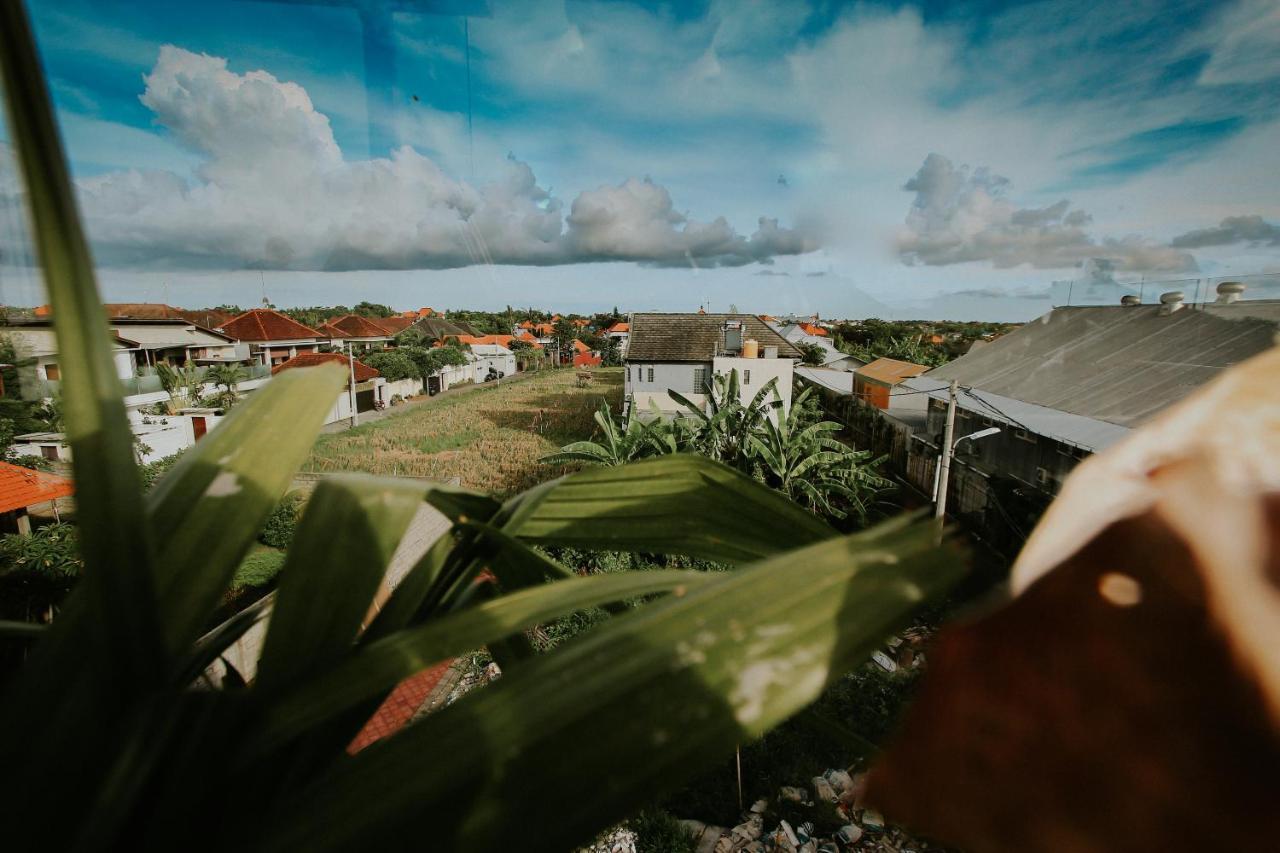 Braw Inn Canggu By Kamara Exteriör bild