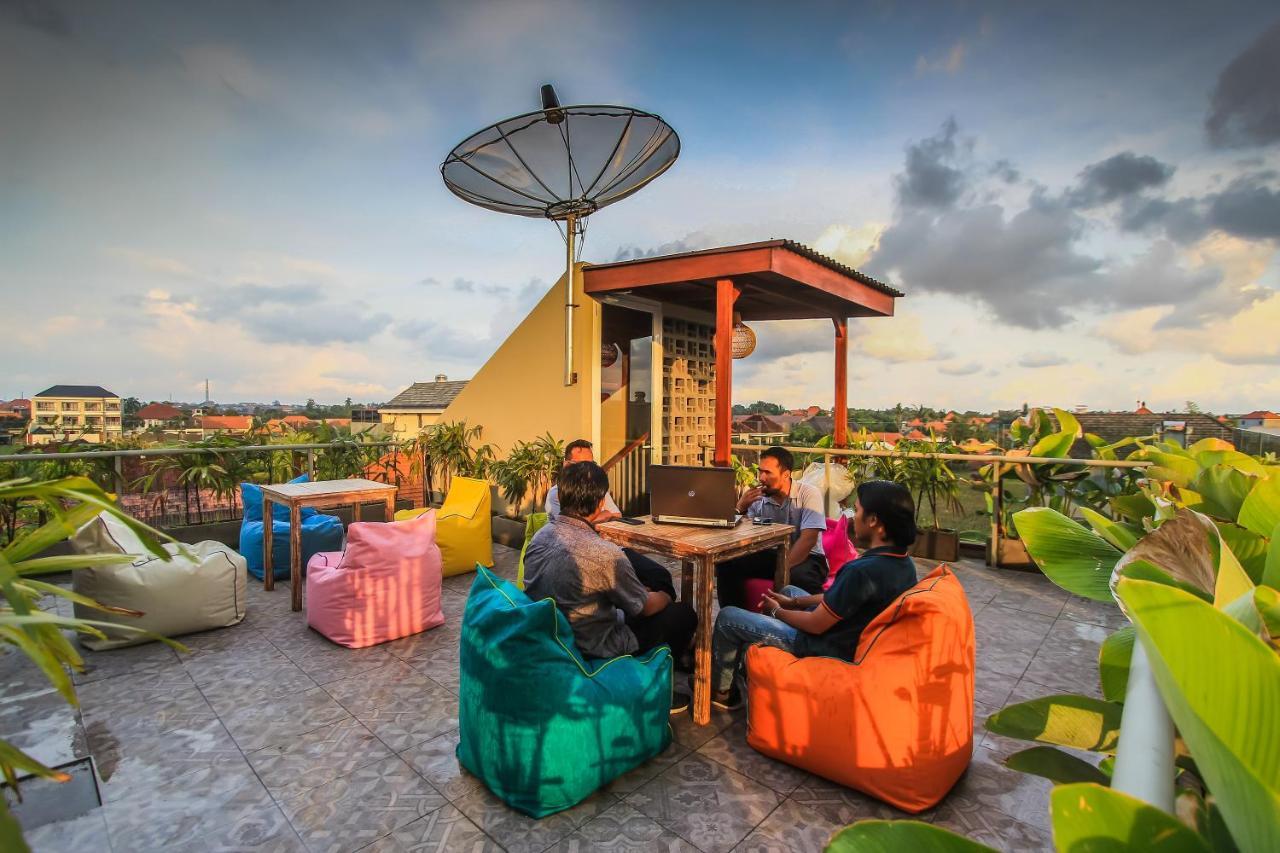 Braw Inn Canggu By Kamara Exteriör bild